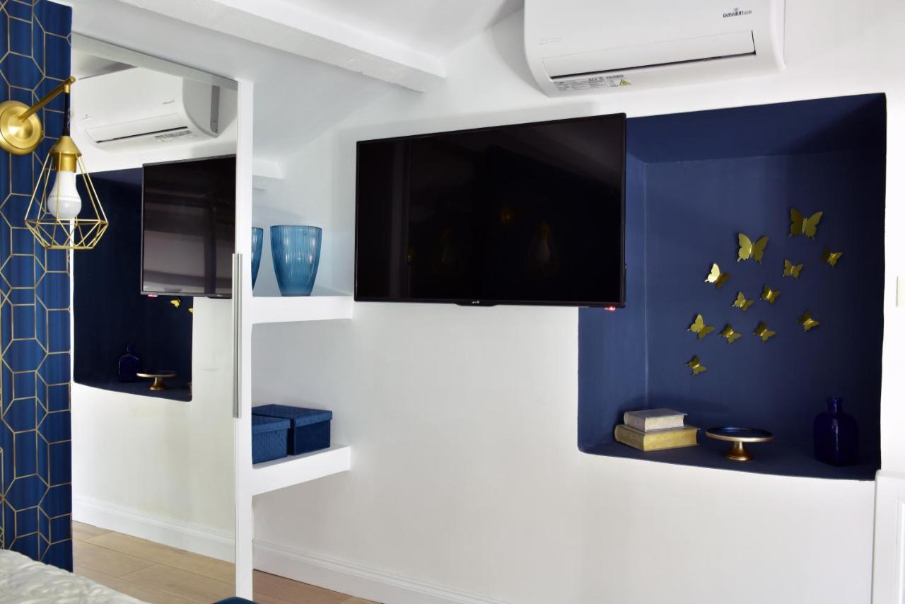 Queen Apartment, In The Heart Of Corfu Historical Old Town Center! Apartment
